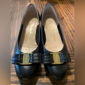 VINTAGE Salvatore Ferragamo Pump